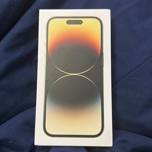 I am selling an brand new iPhone 14 because my son was ungrateful.